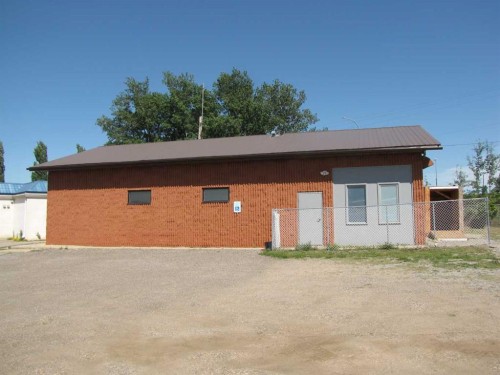 4303 And 4301 49 Street, Innisfail, AB 