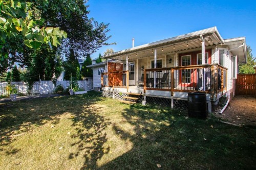 238 Davison Drive, Red Deer, AB - Outdoor With Deck Patio Veranda