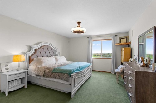 40017 Rr23, Rural Lacombe County, AB - Indoor Photo Showing Bedroom