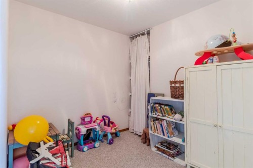 40017 Rr23, Rural Lacombe County, AB - Indoor