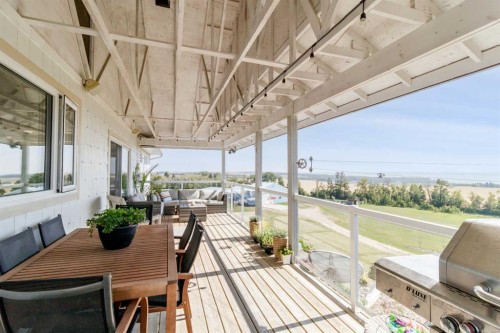 40017 Rr23, Rural Lacombe County, AB - Indoor Photo Showing Dining Room