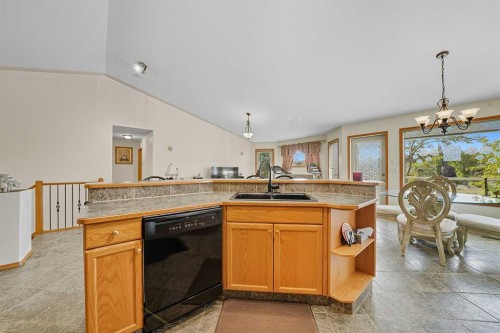 61 Leung Close, Red Deer, AB - Indoor Photo Showing Kitchen With Double Sink