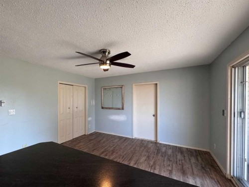 3219 Olson Street, Donalda, AB - Indoor Photo Showing Other Room