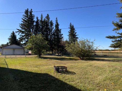 3219 Olson Street, Donalda, AB - Outdoor