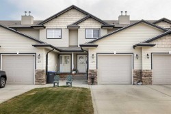 24 Legend Court  Sylvan Lake, AB T4S 0B1