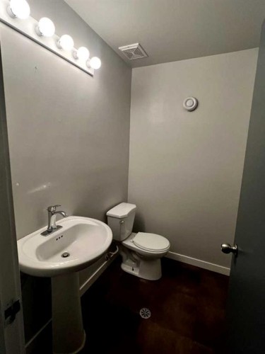 4419 55 Street, Red Deer, AB 