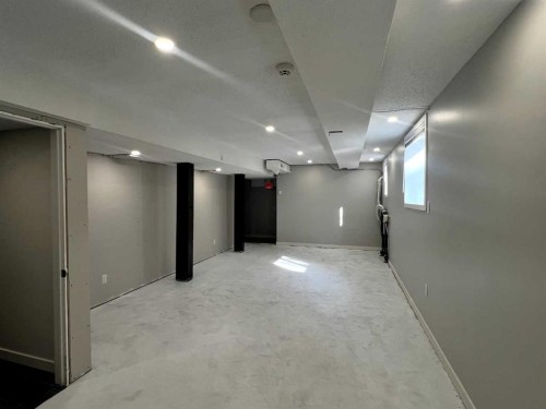 4419 55 Street, Red Deer, AB 