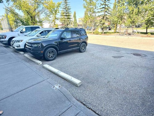 7-4351 104 Avenue Se, Calgary, AB 