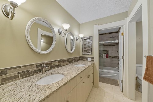 120 Birchcliff Road, Birchcliff, AB - Indoor Photo Showing Bathroom