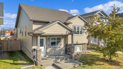 132 Vickers Close, Red Deer, AB - Outdoor