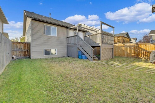 132 Vickers Close, Red Deer, AB - Outdoor With Exterior