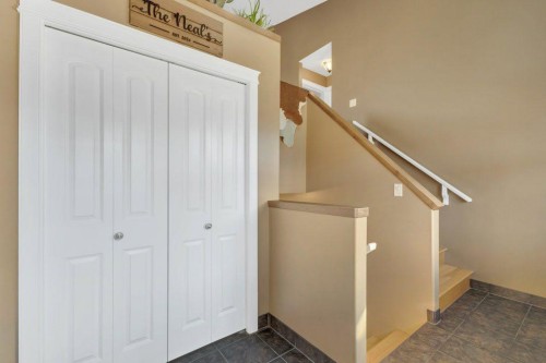 132 Vickers Close, Red Deer, AB - Indoor Photo Showing Other Room