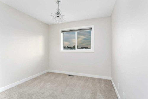 7 Evergreen Way, Red Deer, AB - Indoor Photo Showing Other Room