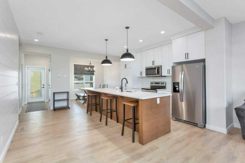7 Evergreen Way, Red Deer, AB - Indoor Photo Showing Kitchen With Stainless Steel Kitchen With Upgraded Kitchen