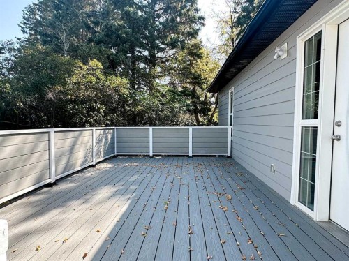 6011 40 Ave Close, Stettler, AB - Outdoor With Deck Patio Veranda With Exterior