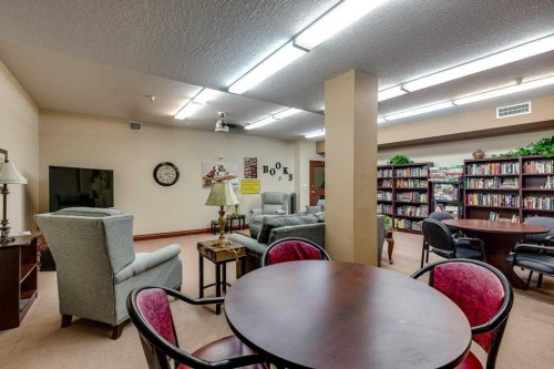 304-5300 48 Street, Red Deer, AB - Indoor Photo Showing Dining Room
