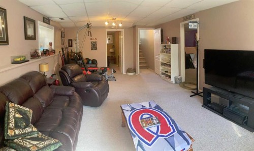 51 Excell Street, Red Deer, AB - Indoor Photo Showing Other Room
