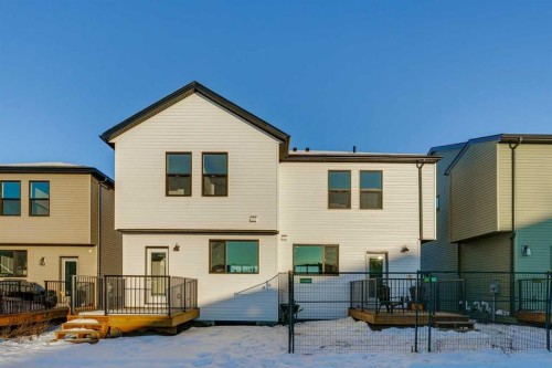 121 Silverton Glen Way Sw, Calgary, AB - Outdoor With Exterior
