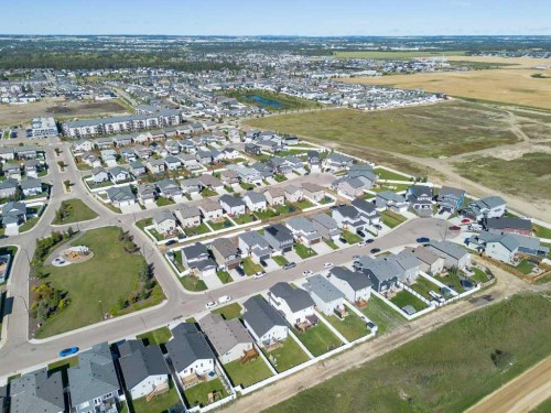 30 Thayer Close, Red Deer, AB - 