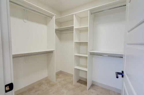 6 Ian Way, Sylvan Lake, AB - Indoor With Storage