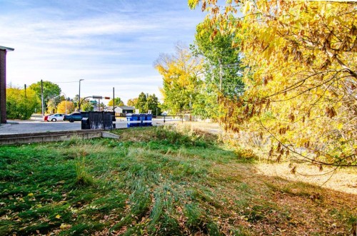 5626 42 Street, Red Deer, AB - Outdoor