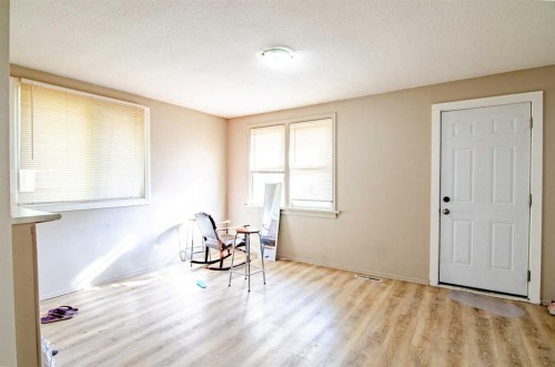 5626 42 Street, Red Deer, AB - Indoor