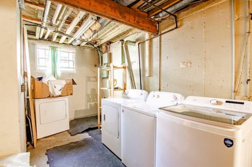 5626 42 Street, Red Deer, AB - Indoor Photo Showing Laundry Room