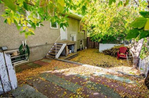 5626 42 Street, Red Deer, AB - Outdoor