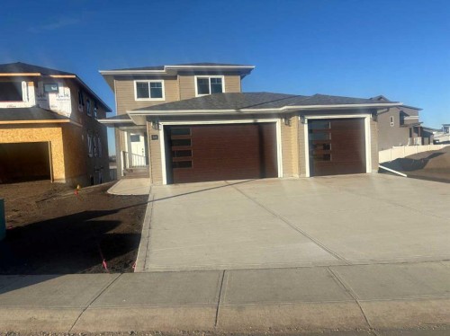 54 Vista Close  Blackfalds, AB T4M 0L3