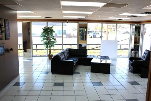 5433 Industrial Road, Drayton Valley, AB 