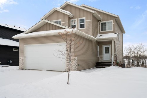5200 36 Avenue, Camrose, AB - Outdoor