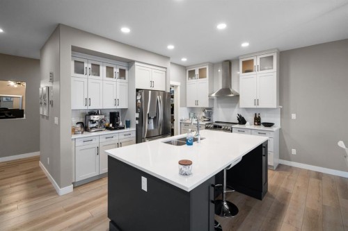5200 36 Avenue, Camrose, AB - Indoor Photo Showing Kitchen With Double Sink