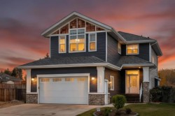 4817 39 Street  Ponoka, AB T4J 0B6