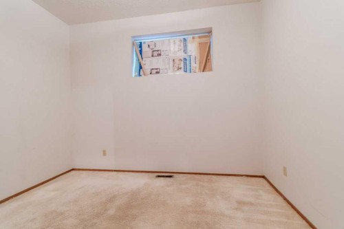 59 Nyman Crescent, Red Deer, AB - Indoor Photo Showing Other Room