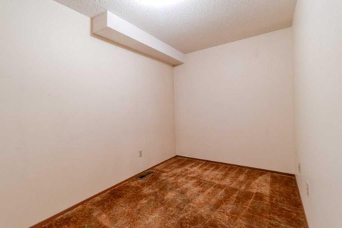 59 Nyman Crescent, Red Deer, AB - Indoor Photo Showing Other Room