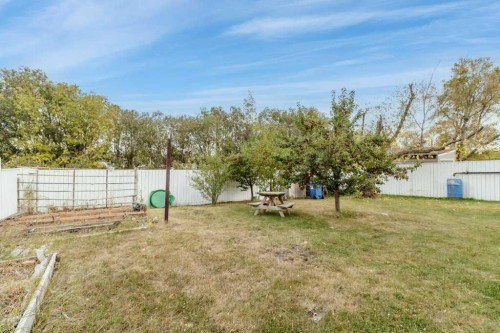 59 Nyman Crescent, Red Deer, AB - Outdoor