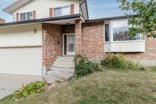 59 Nyman Crescent, Red Deer, AB - Outdoor With Exterior