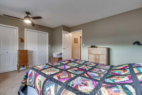 4313 46A Avenue, Red Deer, AB - Indoor Photo Showing Bedroom