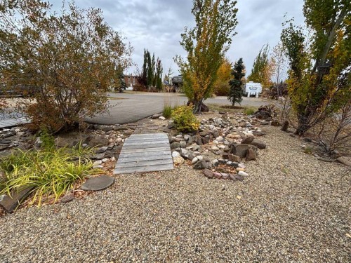 1-41019 Range Road 11, Rural Lacombe County, AB 