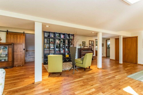 37 Wildrose Street, Rural Lacombe County, AB - Indoor