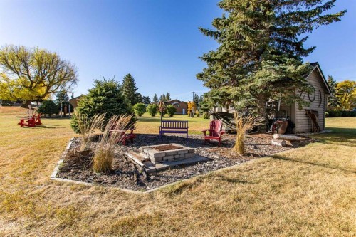 37 Wildrose Street, Rural Lacombe County, AB - Outdoor