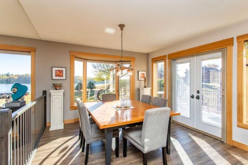 37 Wildrose Street, Rural Lacombe County, AB - Indoor Photo Showing Dining Room