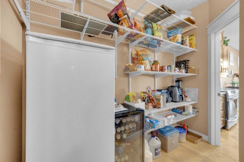 40 Oakfield Close, Red Deer, AB - Indoor With Storage