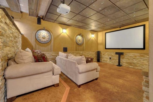 40 Oakfield Close, Red Deer, AB - Indoor Photo Showing Other Room