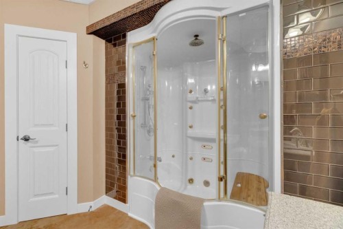 40 Oakfield Close, Red Deer, AB - Indoor Photo Showing Bathroom