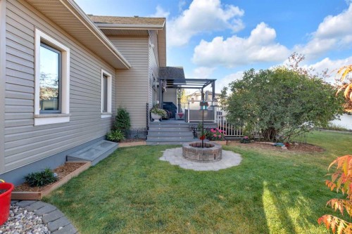 40 Oakfield Close, Red Deer, AB - Outdoor With Deck Patio Veranda