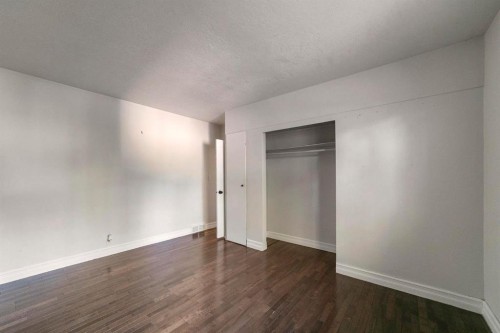 4828 53A Street, Camrose, AB - Indoor Photo Showing Other Room