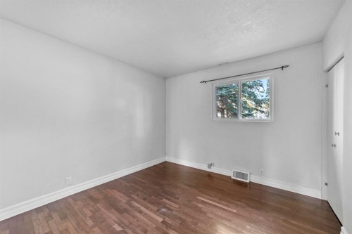 4828 53A Street, Camrose, AB - Indoor Photo Showing Other Room