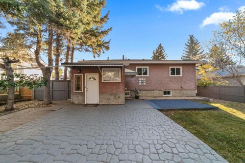 4828 53A Street, Camrose, AB - Outdoor