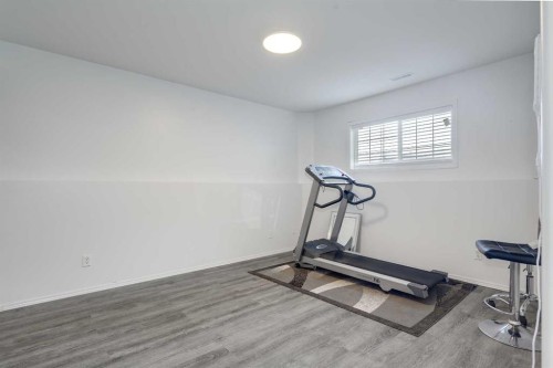 44 Parkside Crescent, Blackfalds, AB - Indoor Photo Showing Gym Room